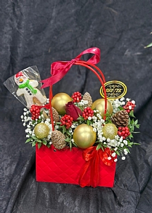 Çantada Kardan Adam Kurabiyeli Kokina Kırmızı Gül Arajman 